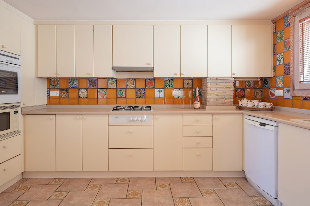 Property 2514 - Image 6